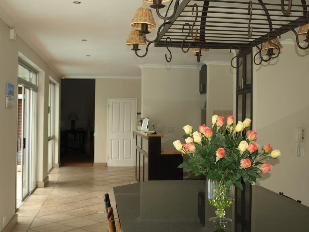 Caxton Manor B&B Кейптаун Екстериор снимка