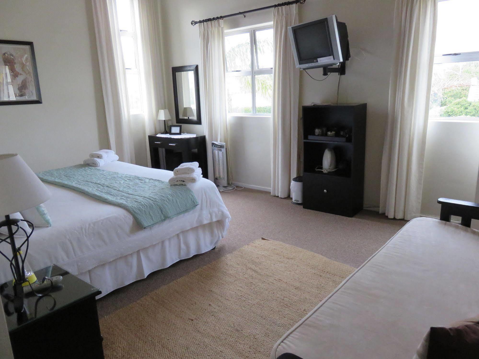 Caxton Manor B&B Кейптаун Екстериор снимка